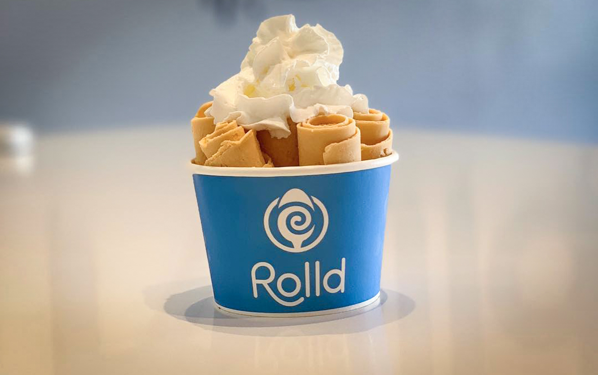 Rolld ice cream in a cup